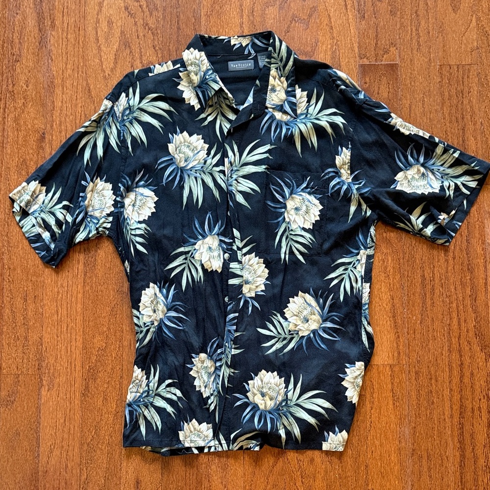 Van Heusen Black and White Floral Button-Down Shirt